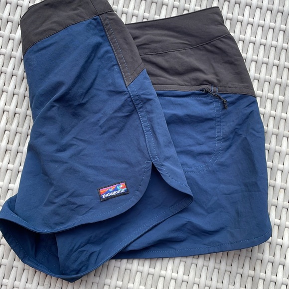 NWT- PATAGONIA Blue Wavefarer Board Shorts 5 In- Size 4 - Picture 9 of 10